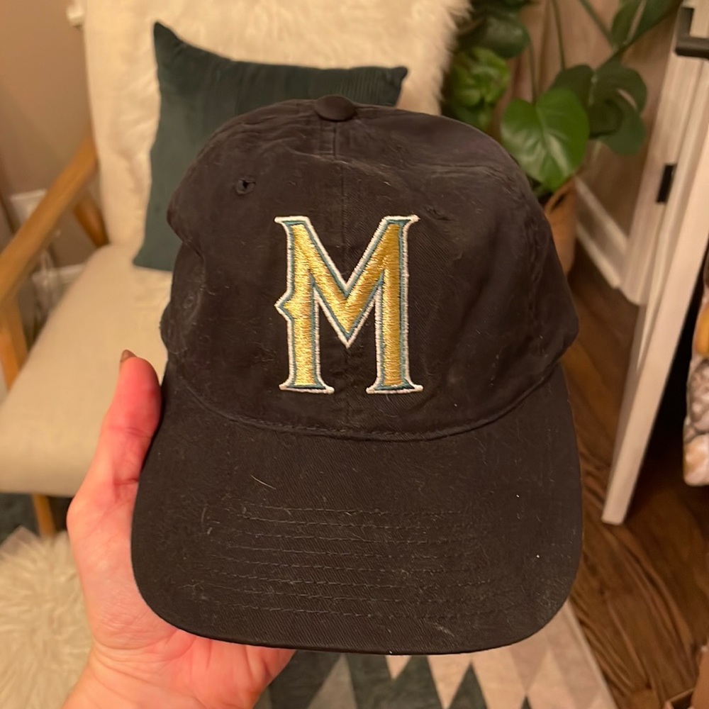 Vintage Milwaukee Brewers Hat